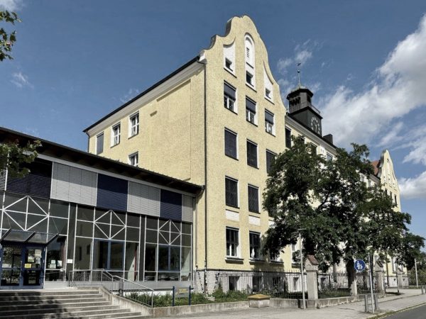 Erweiterung der Max-Josef-Schule in Amberg I 1.Rang im VgV Verfahren ...